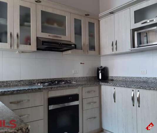 Apartamento para Venta en Loma de los Bernal. Municipio Medellin - $425.000.000 - 221764