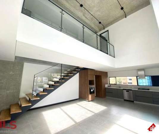 Apartamento para Venta en Loma de los Parra. Municipio Medellin - $1.900.000.000 - 227008