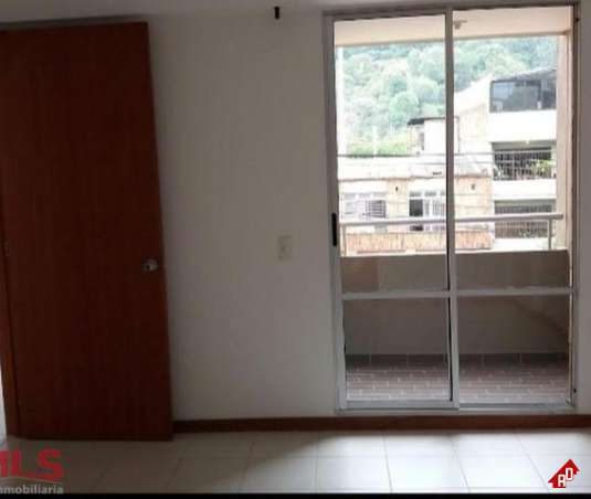 Apartamento para Venta en Los Colores. Municipio Medellin - $430.000.000 - 228150