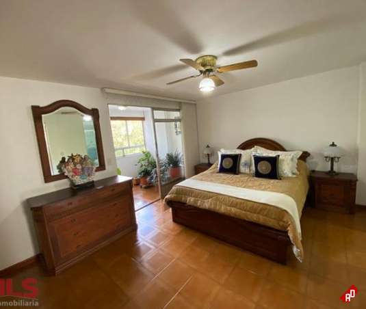 Apartamento para Venta en La Floresta. Municipio Medellin - $435.000.000 - 238105