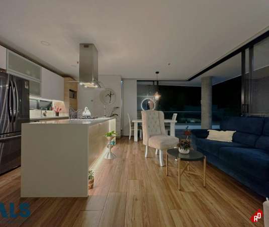 Apartamento para Venta en Loma del Escobero. Municipio Envigado - $1.600.000.000 - 245399