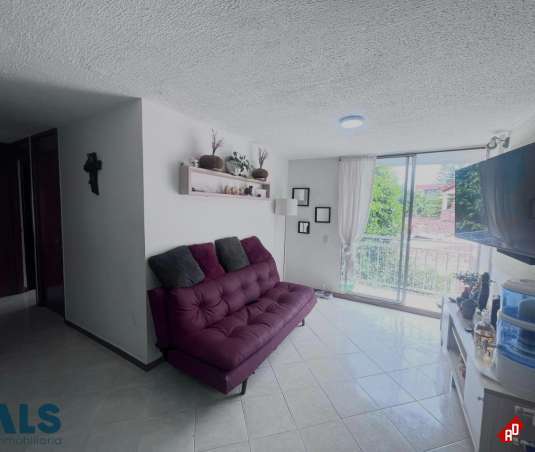 Apartamento para Venta en Las Cometas. Municipio Envigado - $350.000.000 - 245741