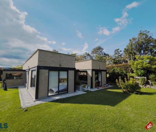 Casa para Venta en Pantanillo. Municipio El Retiro - $1.430.000.000 - 253844