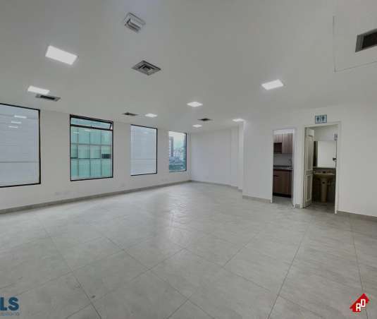 Oficina para Venta en Milla de oro. Municipio Medellin - $480.000.000 - 255189
