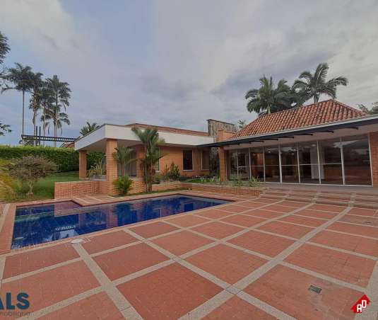 Casa para Venta en Cerritos. Municipio Pereira - $1.800.000.000 - 255460